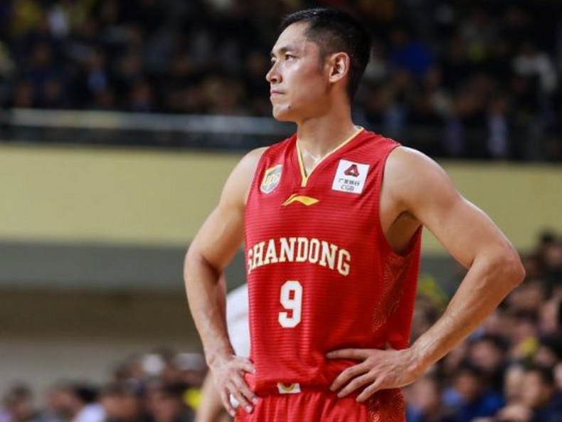 开云APP-广东宏远迎意甲关键赛，转会期遗憾出局，质疑声仍在，球队文化再被提及