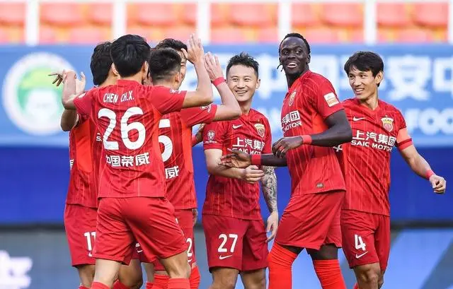 开云体育官网-今晚体能课后；上海海港更衣室发声备战NBA总决赛；质疑声仍在；心理建设被强调的简单介绍